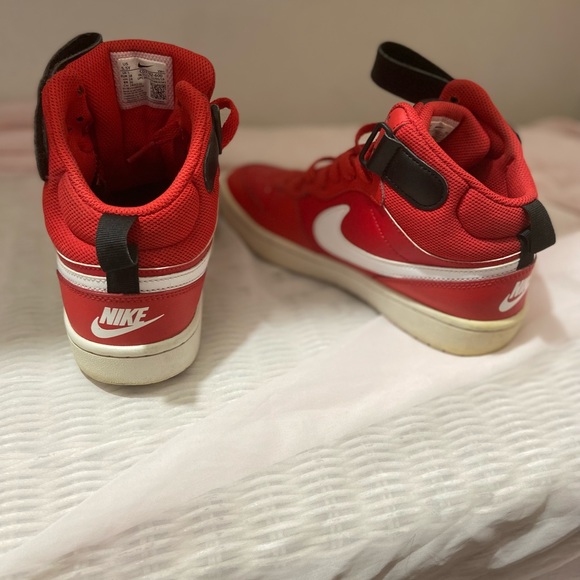 Red Nike Court Borough Mid 2 - Picture 4 of 5